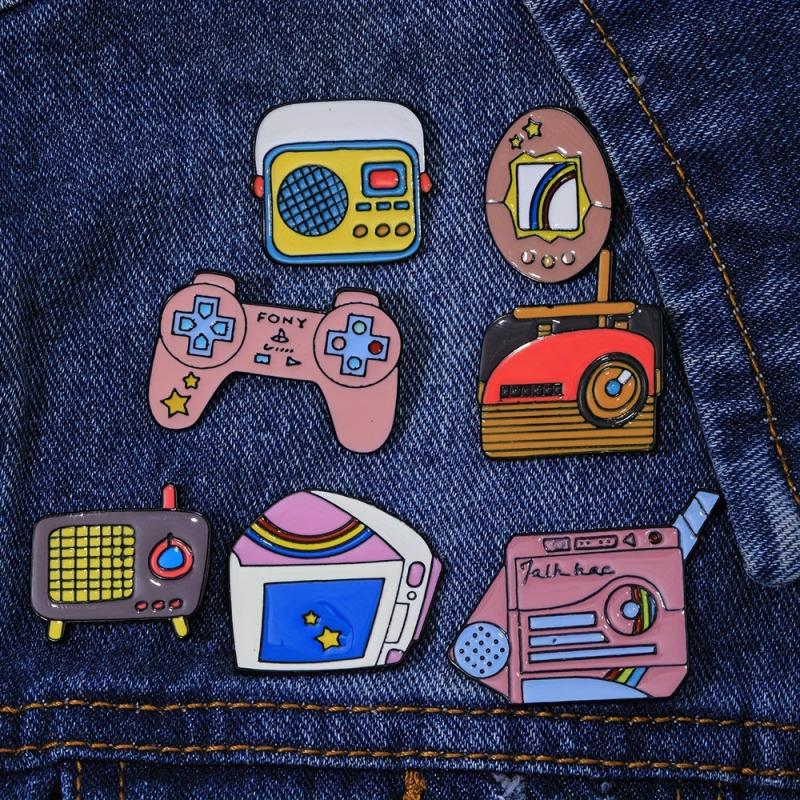 Retro Game Brooch School Bag Decor Clothes Accessory
