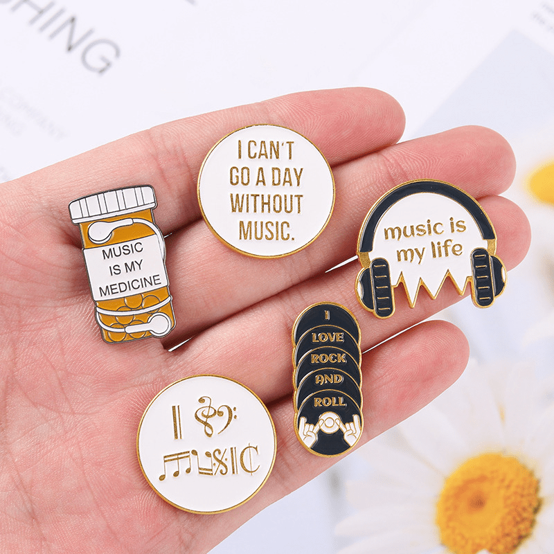 Alloy Letter Brooch Creative Earphones Tape Badges For Men