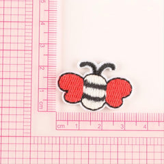 6pcs Multicolor Bee Embroidered Patch Random