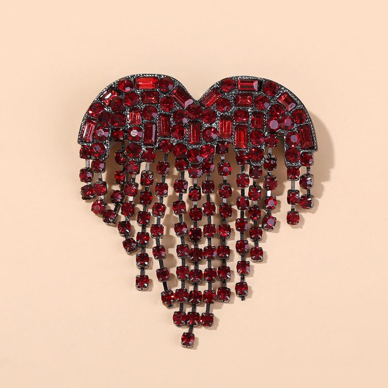 Men's Heart Tassel Brooch Collar Pin Clothing Accessory