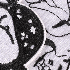 2pcs Punk Skull Embroidered Badges Iron-On Patches for Costume Decoration