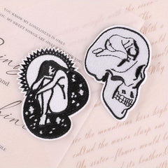2pcs Punk Skull Embroidered Badges Iron-On Patches for Costume Decoration