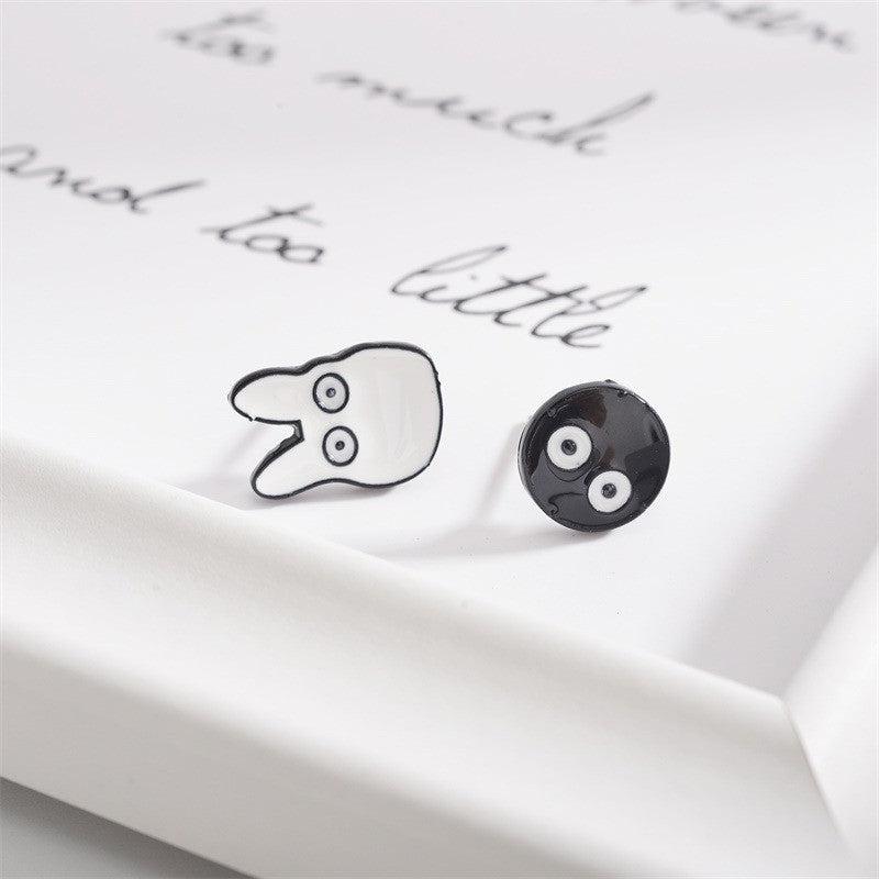 Cartoon Asymmetrical Stud Earrings