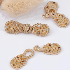 Metal Plate Buckle Cloud Shoulder Shawl Collar Pair Buckle For Men