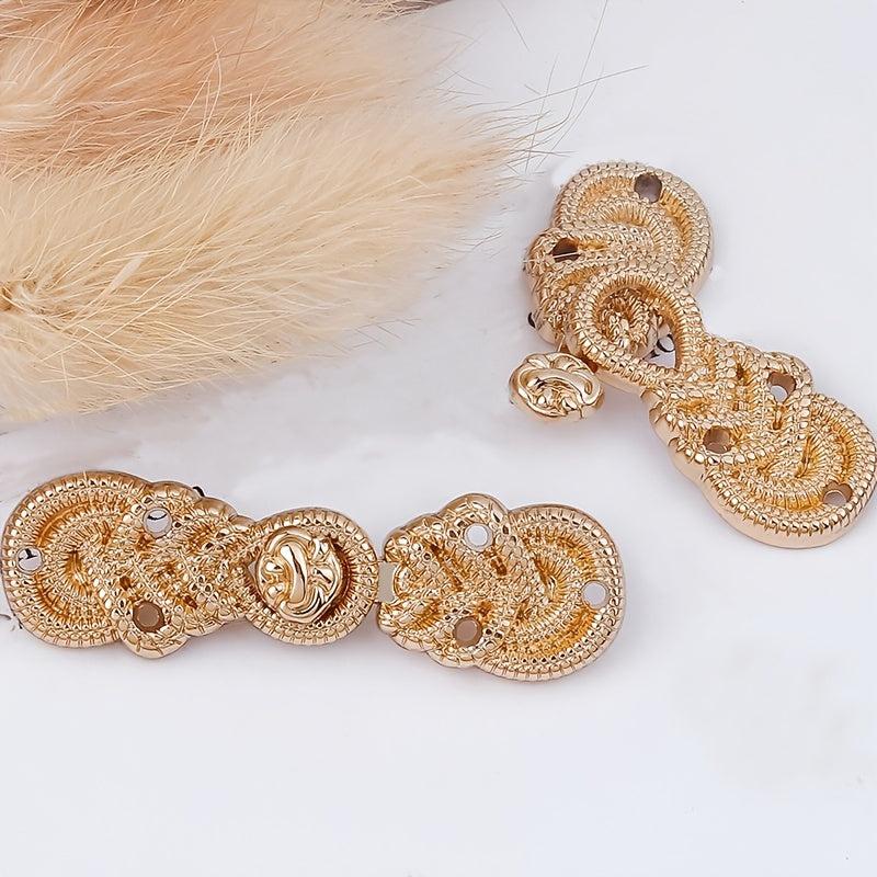 Metal Plate Buckle Cloud Shoulder Shawl Collar Pair Buckle For Men