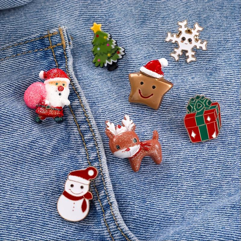 Men's Christmas Red Pin - Festive Holiday Style