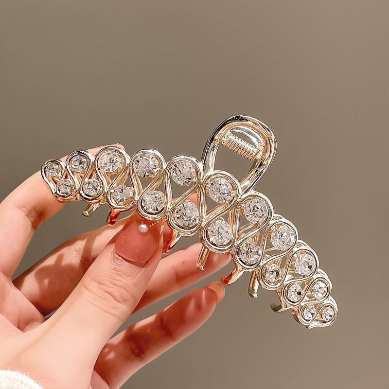 Large Pearl Hair Claw Clip Accessory