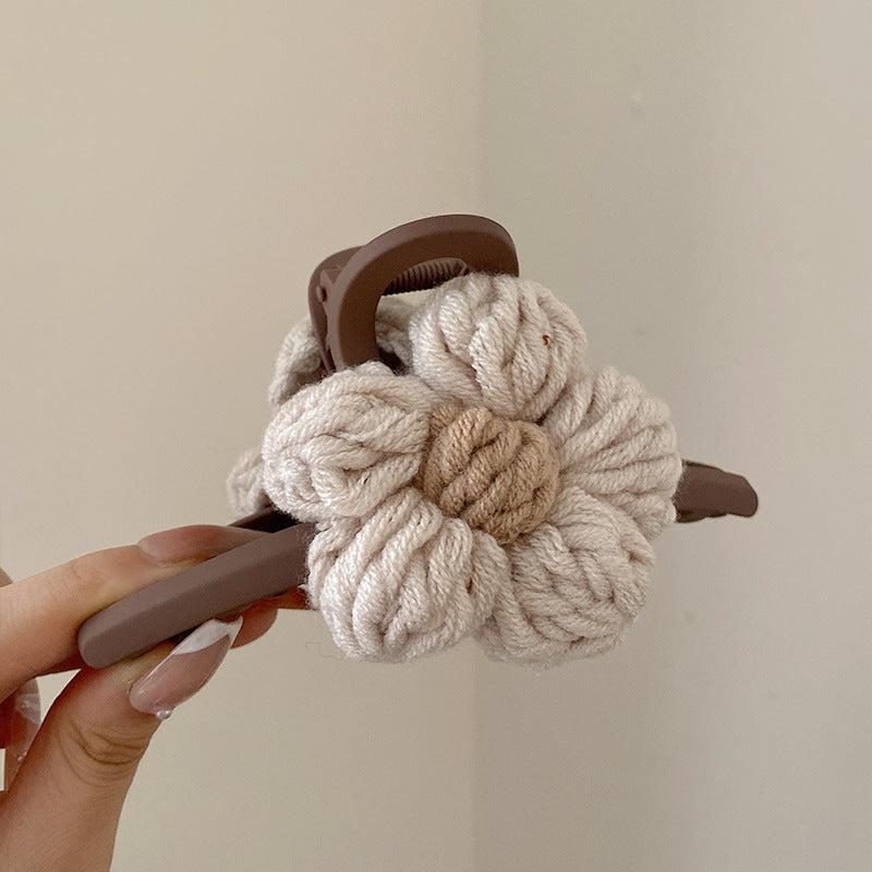 Knitted Floral Hair Clip Strong Hold Grip Hair Jaw Clip For Thick Hair