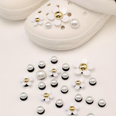 28pcs Flower Pearl Doll Clog Shoe Buckle Resin Leaf Charm Shoe Decoration