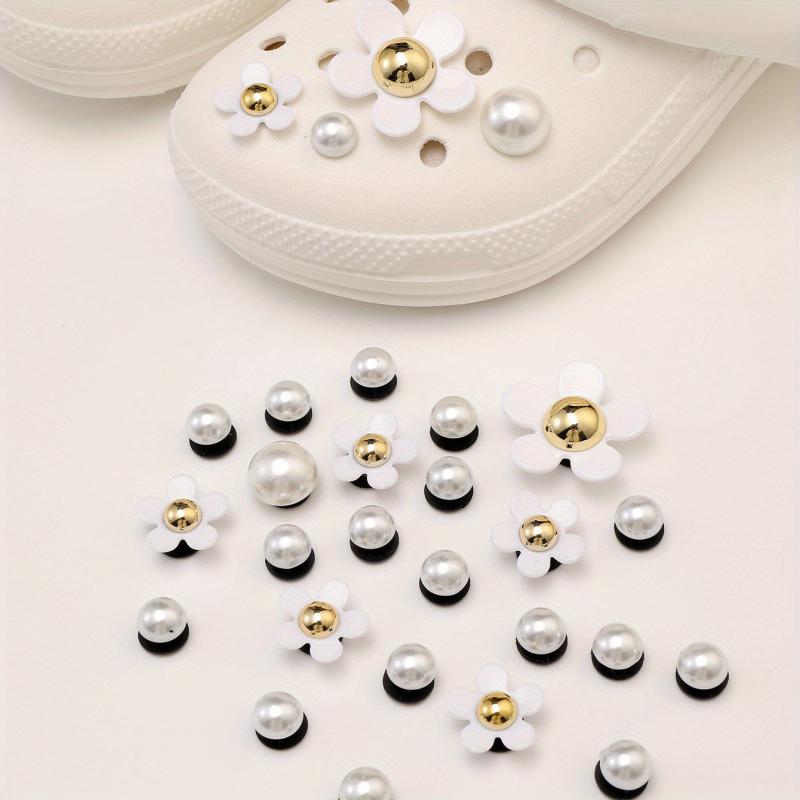 28pcs Flower Pearl Doll Clog Shoe Buckle Resin Leaf Charm Shoe Decoration