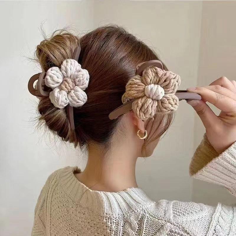 2pcs Knitted Floral Hair Claw Clip French Strong Hold Grip Hair Jaw Clip