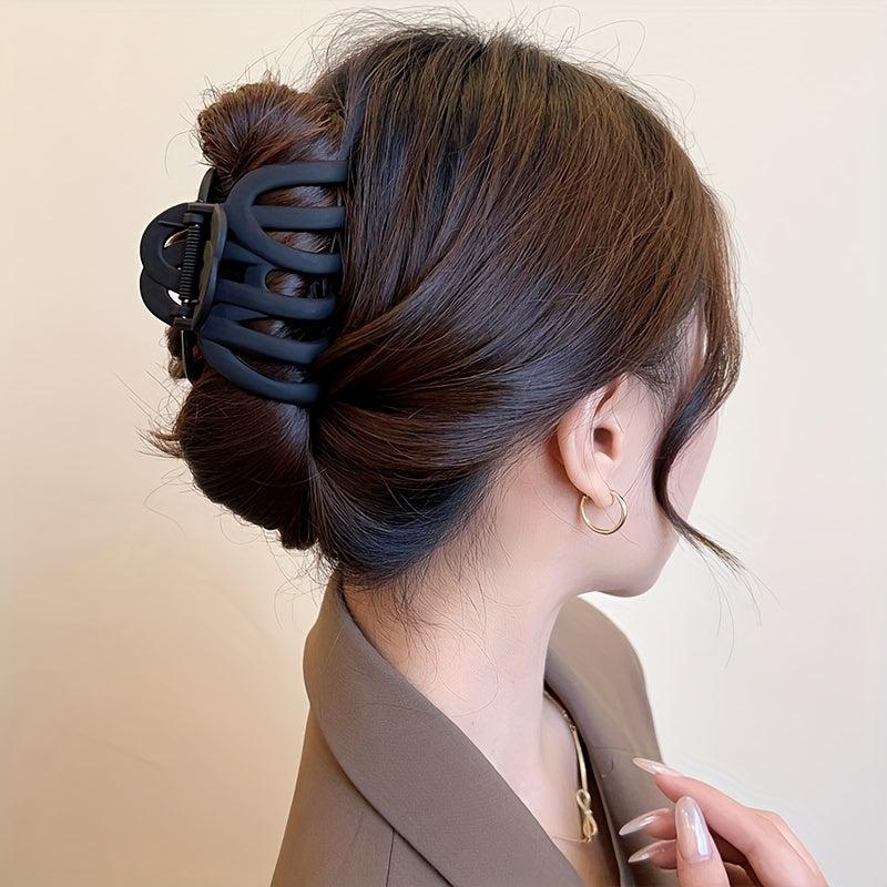 Matte Octopus Hair Claw for Women Strong Grip Hair Clip For Thick Hair