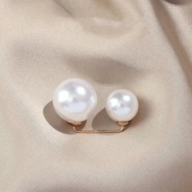 Women's Faux Pearl Brooch Pin for Coat Suit Buckle Pin