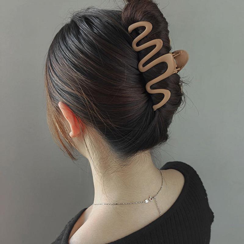 Geometric Wave Line Hair Claw Clip for Thick Hair