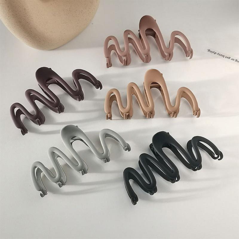 Geometric Wave Line Hair Claw Clip for Thick Hair