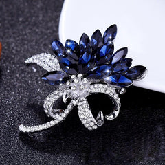 Women's Brooch Pin Girls Female Party Wedding Garment Decor Gift