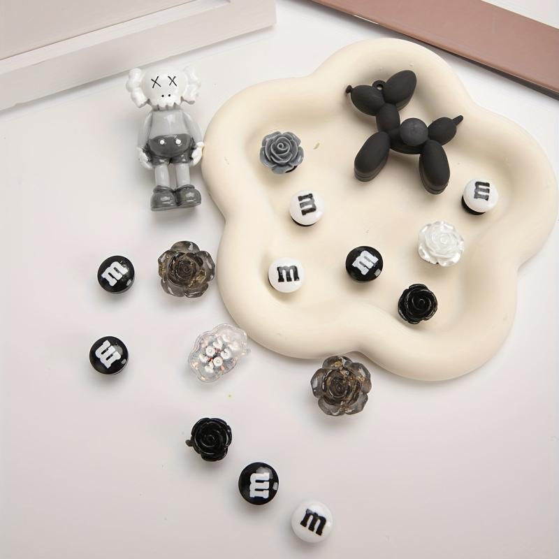 17pcs Cartoon & Flower Shoe Charms Resin Accessories