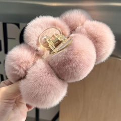Fluffy Plush Hair Claw Clips Large Non Slip Hair Claw Clip Hairball For Girls