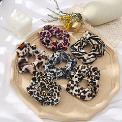6pcs Leopard Print Hair Tie Large Scrunchie Hair Ring Velvet Leopard Pattern