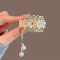 Rhinestone Flower Hair Claw with Faux Pearl Tassel Ponytail Claw Pendant