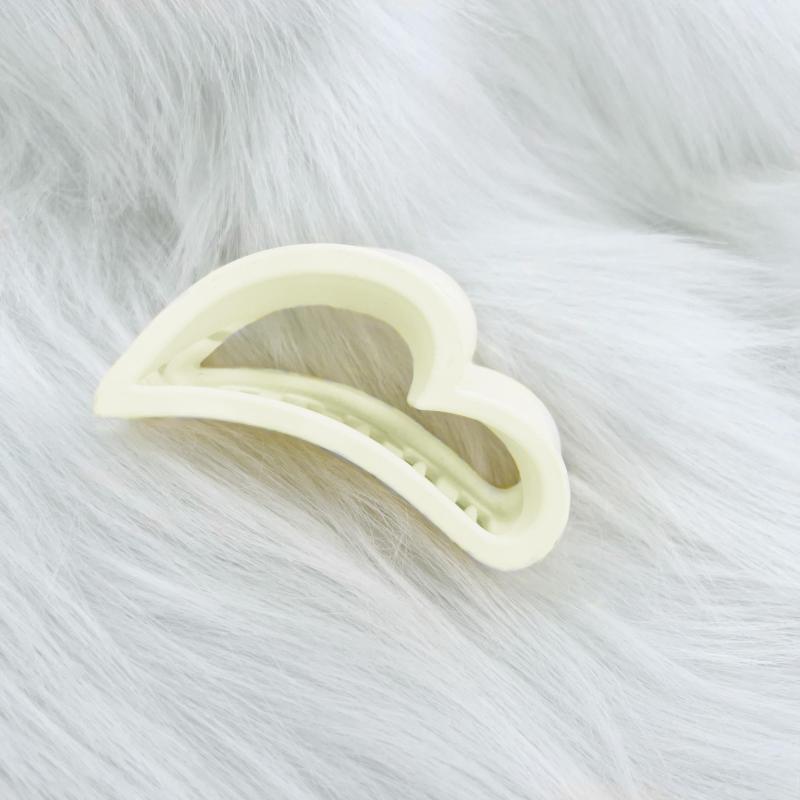 Heart Shape Hair Claw Frosted Hair Accessory