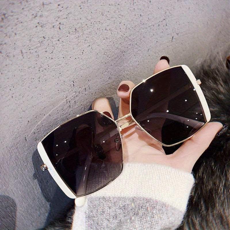 Y2K Square Sunglasses UV400 Sun Shades for Driving Beach Travel