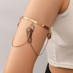 Leaf Shape Arms Band Chain Pendant Metal Band Vintage