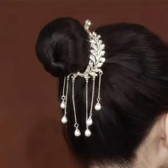 Rhinestone Banana Clip with Faux Pearl Pendant
