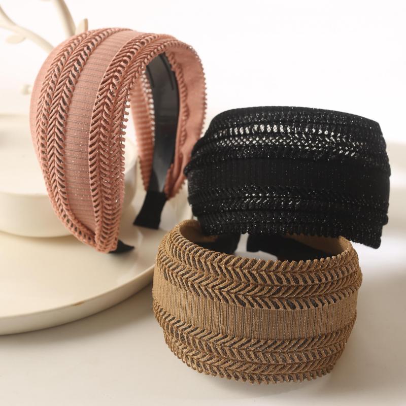 Black Wide Brim Hair Band Non Slip Hollow Headwear