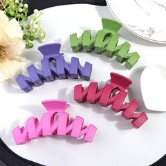 Matte Hair Claw Clip for Stylish Updos and Half-Up Hairstyles