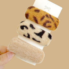 3pcs Plush Leopard Print Hair Clips for Women