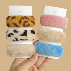 3pcs Plush Leopard Print Hair Clips for Women