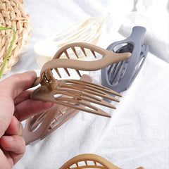 Medium Hair Claw Clips Flat Hair Sectioning Accessories for Women