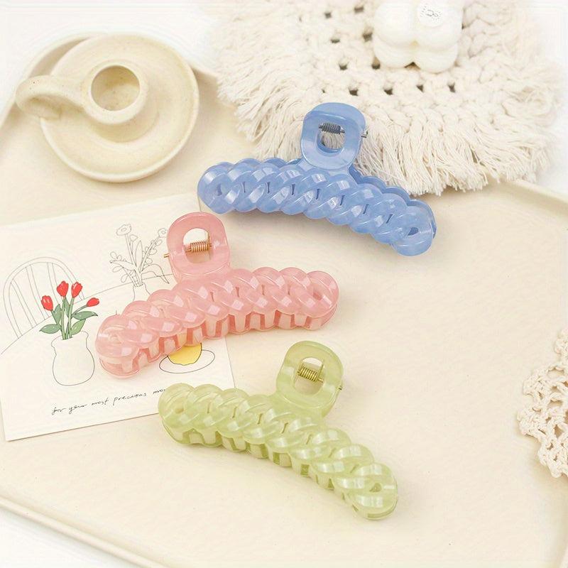 4pcs Sweet Twist Solid Hair Claw Plastic Shark Claw