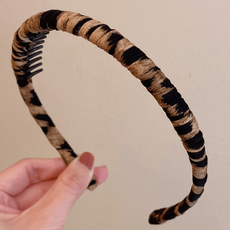 Leopard Print Headband with Teeth Non-slip Vintage Hair Accessory