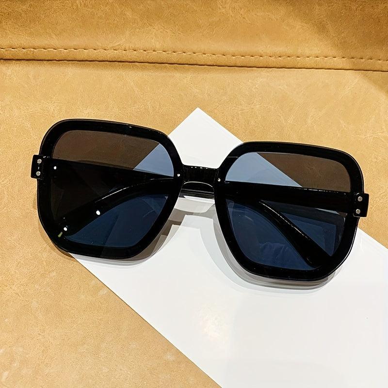 Large Square Sunglasses Rivet Summer UV400 Sun Shades Glasses
