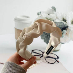Retro Ruched Knotted Hairband for Summer Beach Travel