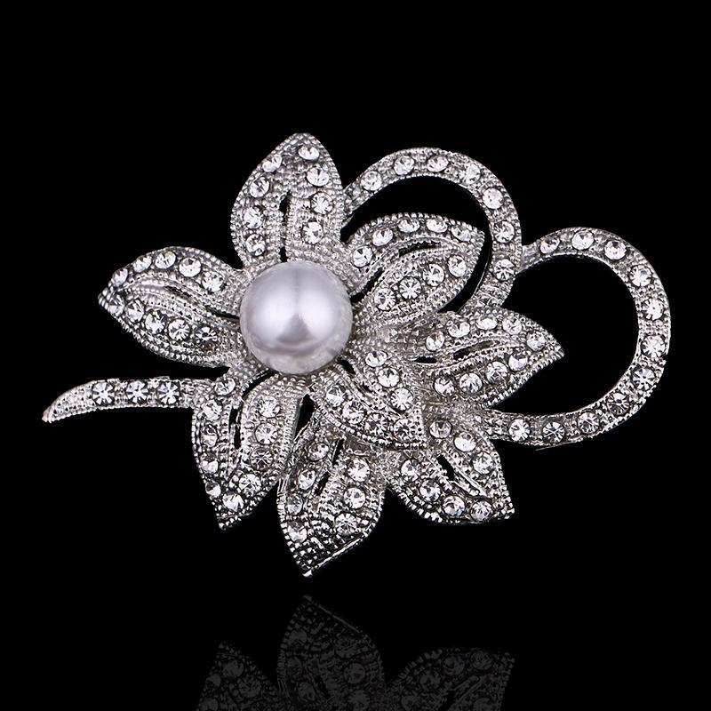 Faux Pearl Flower Brooches Pins Gorgeous Clothing Decor