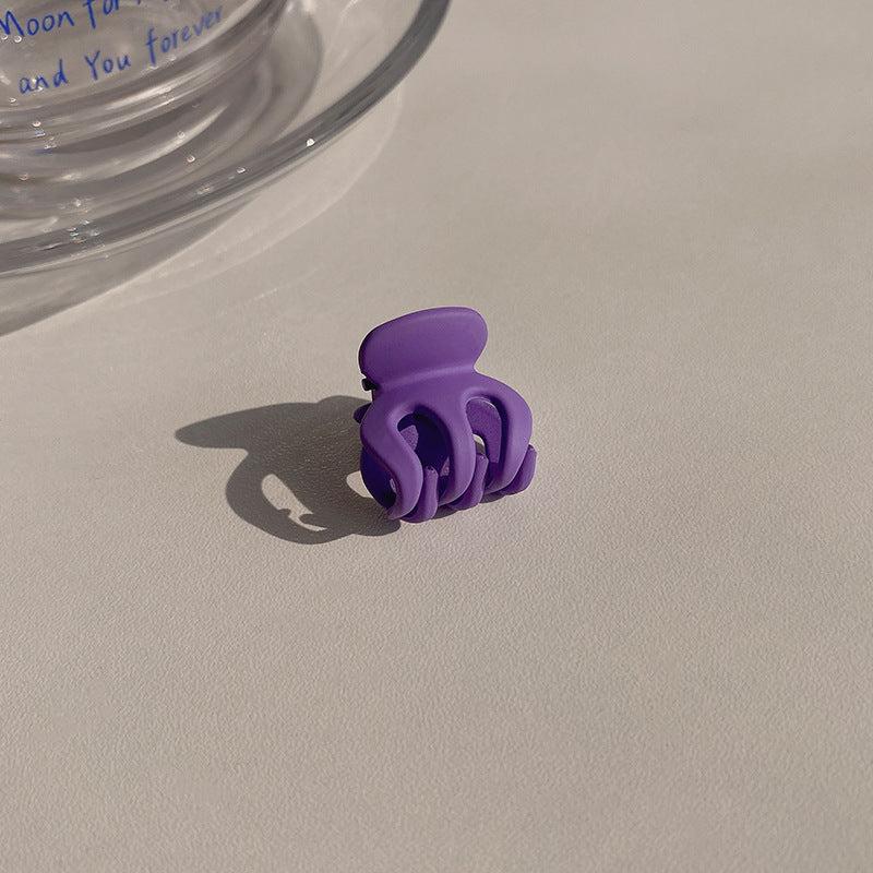 Matte Glossy Twisted Hair Claw Clip Strong Hold Hair Accessories