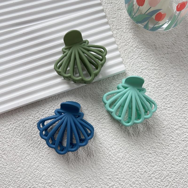 3pcs Shell Cut out Shape Hair Clip Multicolor Grab Clip Female Hair Claw