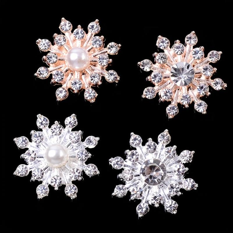 Snowflake Charm Brooch Faux Pearl & Rhinestone Decor Buckle Alloy