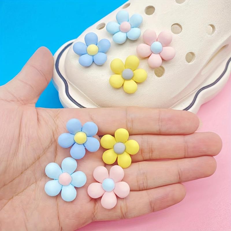 8pcs Colorful Flower Shoe Charm Clogs DIY Decoration
