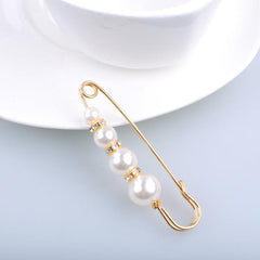 Pearl Brooch Neckline Pin for Skirt Shirt