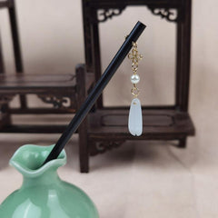 Vintage Chinese Style Wooden Hair Pin with Flower Tassel