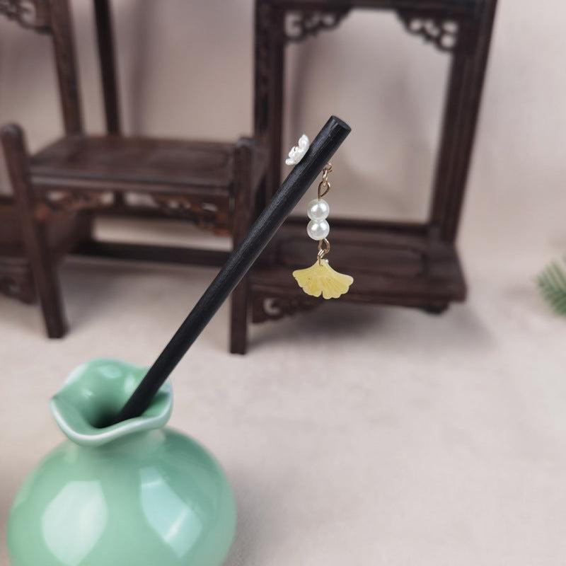 Vintage Chinese Style Wooden Hair Pin with Flower Tassel