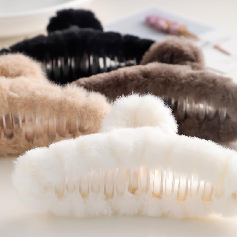4pcs Plush Hair Claw Hair Clips Winter Styling Accessories Women Girls