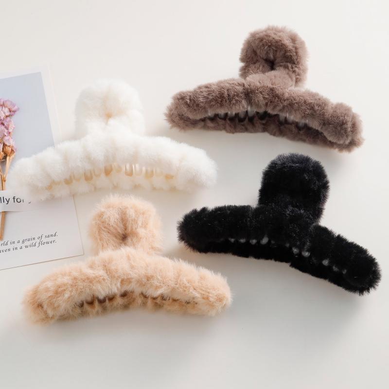 4pcs Plush Hair Claw Hair Clips Winter Styling Accessories Women Girls