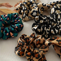 4pcs Leopard Print Bow Scrunchies Soft Satin Hair Rope Elastic