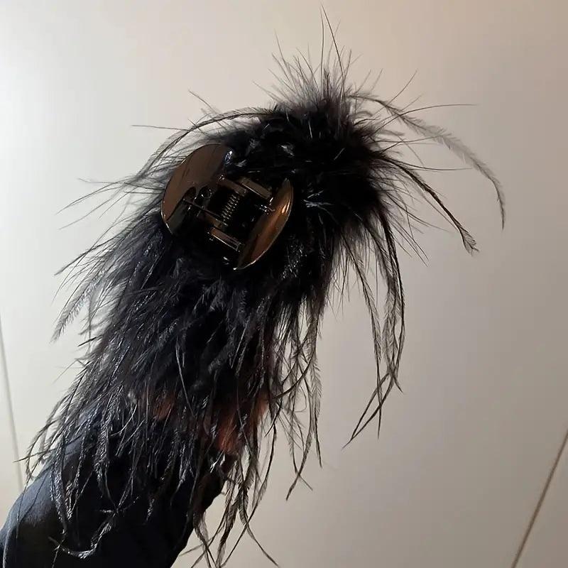 Vintage Plush Feather Hair Claw Clip Strong Hold Grip Hair Jaw Clip