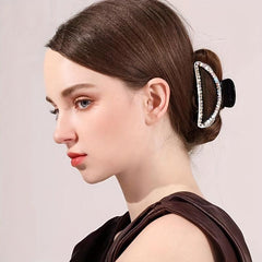 2pcs Rhinestone Hair Claw with Pearl - Head Jewelry Hair Accessories